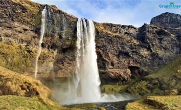 To nejkrásnější z Islandu a Vestmanské ostrovy s geologem, privátně _dvoulůžkový pokoj bez pristylky