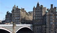 Advent v Edinburghu a show Edinburgh Castle of Light