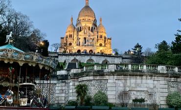 Rozkvetlá Paříž a královské Versailles_dvoulůžkový pokoj s pristylkou