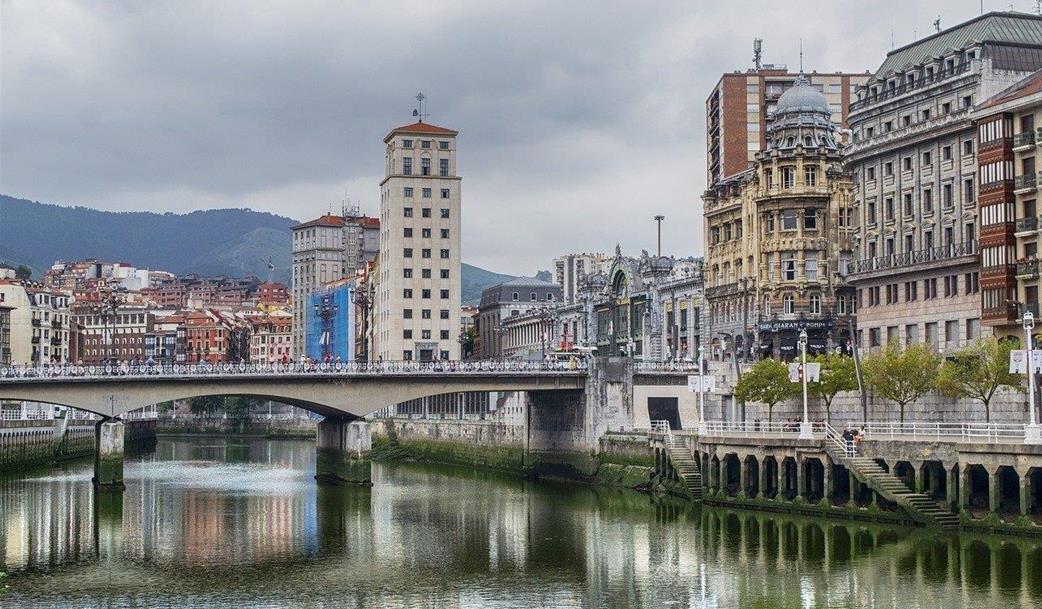 Přímořské Bilbao s výlety do San Sebastian a Portugalete v ceně