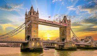 tower-bridge-6273431_1920.jpg